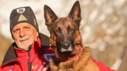 Salvatorii montani maramureșeni Nicoară Andreica și Athos au trecut cu succes examenul intermediar de pregătire canină