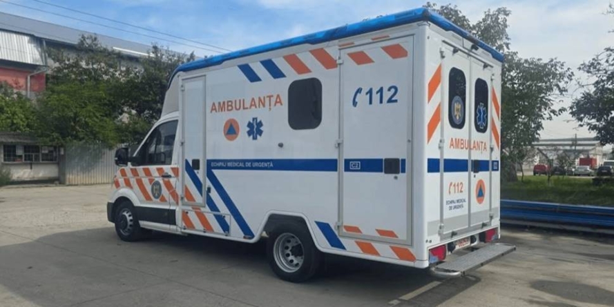 Județul Maramureș a primit recent o ambulanță tip C complet echipată