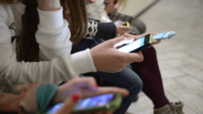 Legea Majoratului Digital a fost adoptată de Senatul României