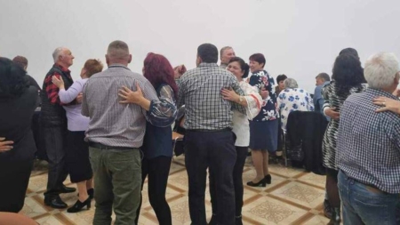 Tradiția continuă: „Balul Seniorilor”, la Căminul Cultural din Băiuț