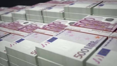 Captură uriașă de bani falși în Portul Constanța Sud