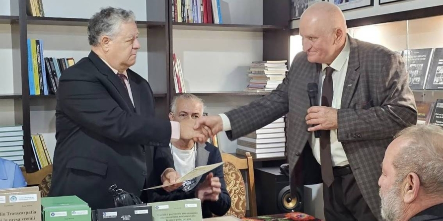 Prof. dr. Teodor Ardelean, ambasador al culturii române la Apșa de Jos