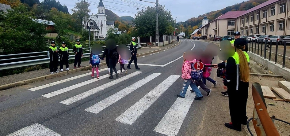 Elevi din Cavnic, în rolul agenților de circulație