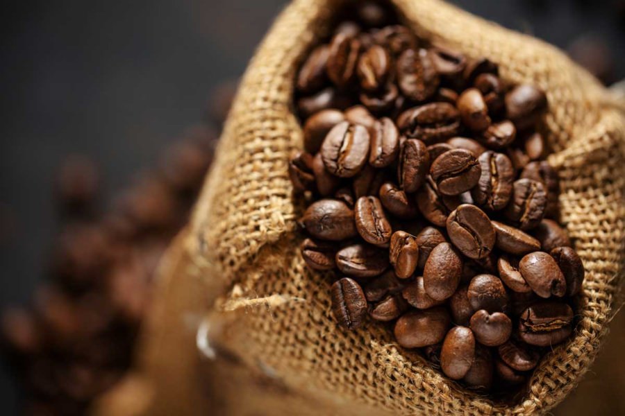 Secretul unei cafele de calitate- de la boabele verzi de cafea, la gustul fin din ceașcă