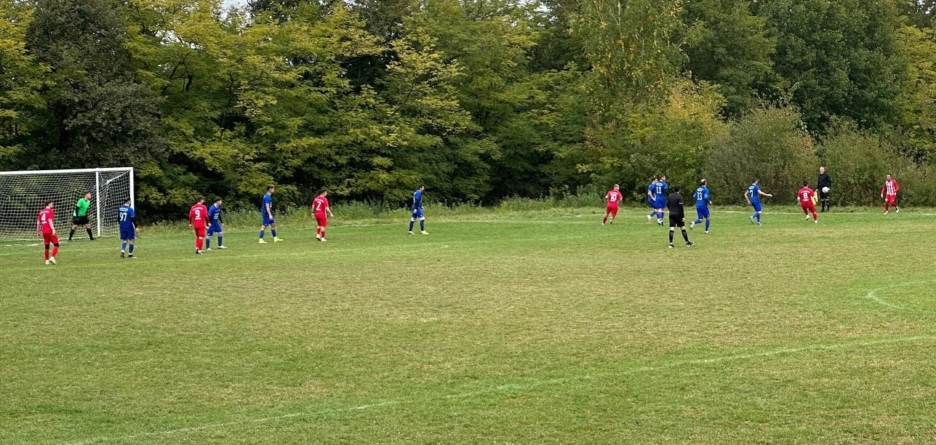 Trei echipe cu victorii pe linie în Liga 4