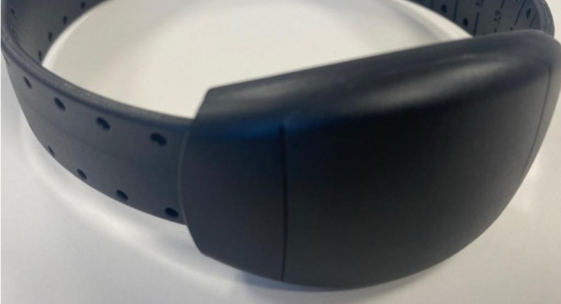 S-a ales cu un dispozitiv de monitorizare electronică după ce și-a amenințat concubina