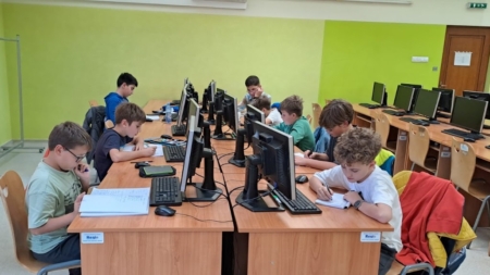 Au început cursurile de excelență la Centrul Județean de Excelență Maramureș