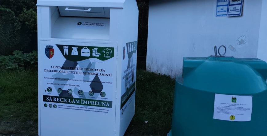 Containere pentru textile și igluuri pentru sticlă amplasate în mai multe zone din Tăuții Măgherăuș