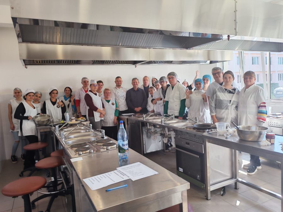 Ziua Mondială a Alimentației a fost marcată de către liceeni la Colegiul Economic „Nicolae Titulescu” din Baia Mare