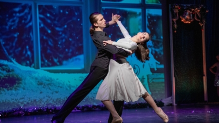 Cursuri gratuite de dans pentru elevi și studenți, la Galactic Dance Baia Mare