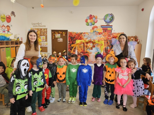 Halloweenul a fost sărbătorit în avans de către elevii Școlii Gimnaziale Satulung