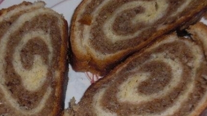 Două produse tradiționale din Maramureș – „sucitură cu nucă” și „țâpoi pe vatră” – atestate de Ministerul Agriculturii