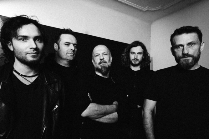 Formația rock Luna Amară revine în Baia Mare cu un concert electric