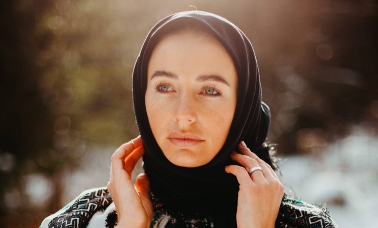 Paula Hriscu va poposi și la Baia Mare, în cadrul turneului „M-o trimis mama la capre”