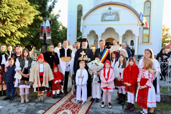 Slujire arhierească și act de solidaritate în Săsar