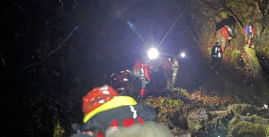 Două intervenții ale salvamontiștilor în Munții Maramureșului. Șase tineri au fost salvați