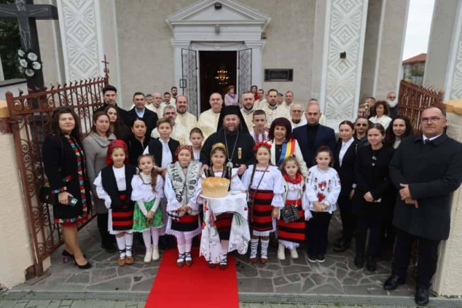 PS Părinte Timotei Sătmăreanul a sfințit capela de cimitir a Parohiei „Sfinții Arhangheli Mihail și Gavriil” Seini I