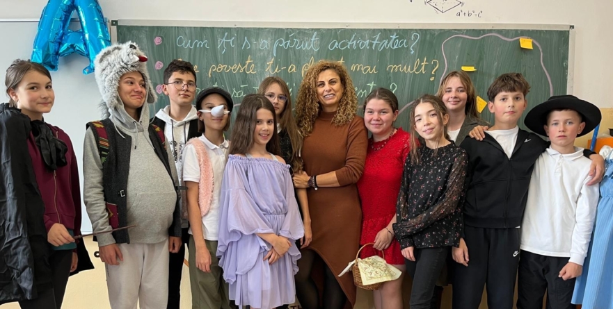 Elevii de gimnaziu de la Școala Gimnazială „George Coșbuc” Baia Mare s-au transformat în „cărți vii” pentru colegii mai mici