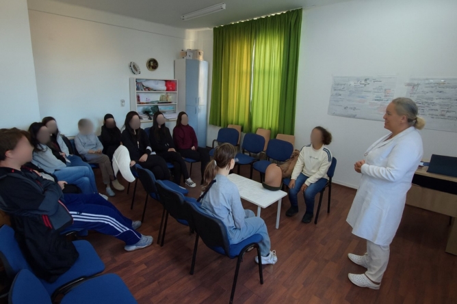 Activități de educație pentru sănătatea reproducerii, la Spitalul Județean de Urgență „Dr. Constantin Opriș” Baia Mare