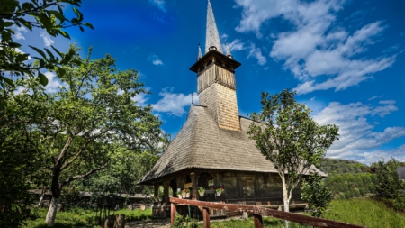 Au început demersurile pentru restaurarea Bisericii „Sfântul Mare Mucenic Gheorghe” de la Muzeul Satului Baia Mare