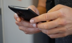 SMS-uri aparent inofensive pot ascunde tentative de furt de date, avertizează DNSC