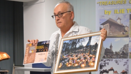 Artistul fotograf Ilie Tudorel a vernisat expoziția „Comorile României” și „Comorile Spaniei” (Patrimoniul Cultural Mondial UNESCO) la Biblioteca Județeană Baia Mare