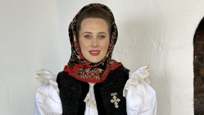 Îndrăgita artistă Oana Font, invitată în cadrul concertului „Colindul Sfânt și Bun” de la Arad