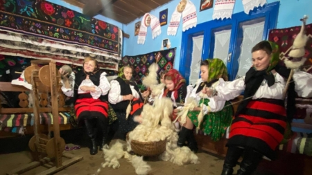 Învață și du mai departe: Șezători în Călinești în fiecare joi