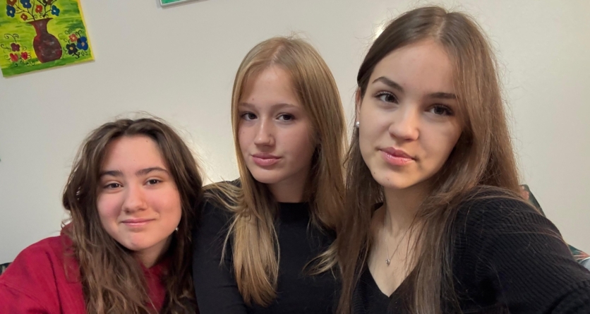 Echipa Eloquence Society a Liceului Borșa – locul I la competiția internațională de dezbateri „Mind The Gap”