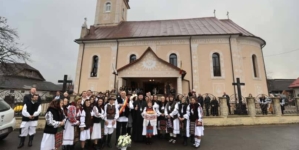 Slujire arhierească la Parohia Groșii Țibleșului