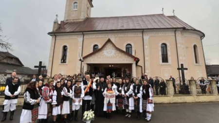 Slujire arhierească la Parohia Groșii Țibleșului