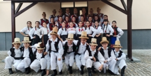 Ansamblul „Coconii Maramureșului”, pe loc fruntaș la Festivalul Interjudețean de Folclor „Dragu-mi-i cântu și jocu”