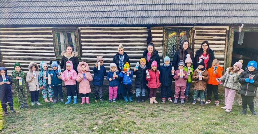 Copiii de la Grădinița Gabi au descoperit povești și tradiții la Muzeul Satului din Baia Mare