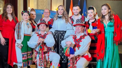 România, sărbătorită la New Delhi: Ansamblul Folcloric Național „Transilvania” a dus tradițiile românești în India