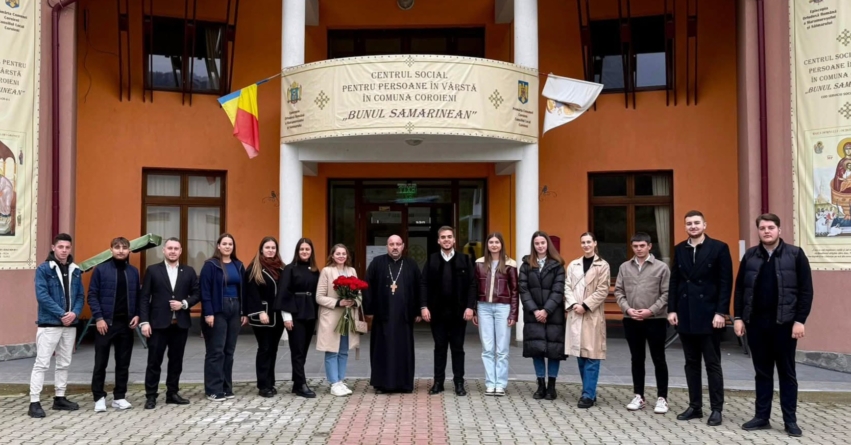 ASCOR Baia Mare a dăruit alimente, flori și iconițe pentru vârstnicii de la Căminul din Coroieni