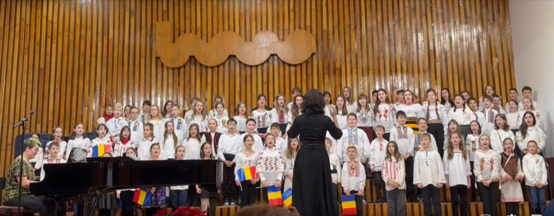 Identitate, Cultură, Unitate: Colegiul de Arte Baia Mare marchează Ziua Națională a României printr-un eveniment special