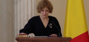 Oana Gheorghiu – Când părerea personală devine politică de stat