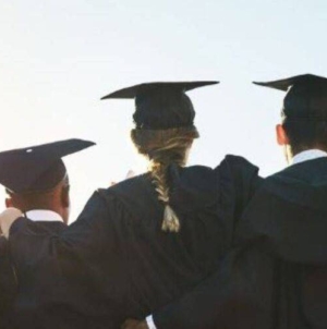 17 noiembrie – Ziua Internațională a Studenților