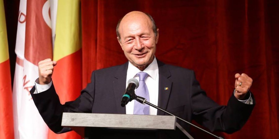 4 noiembrie – Traian Băsescu la ceas aniversar