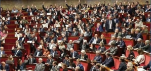 Francezii și linia roșie dintre muncă și demnitate