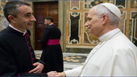 Un român a ajuns în vârful diplomației Vaticanului