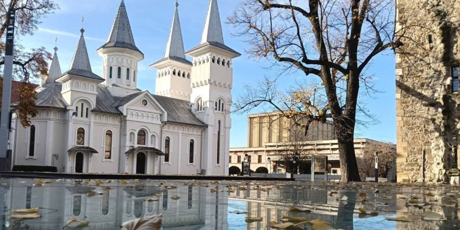Vrei să studiezi Teologia? Au început înscrierile la Baia Mare