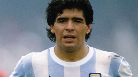 25 noiembrie – Diego Armando Maradona, geniul care a redefinit fotbalul mondial