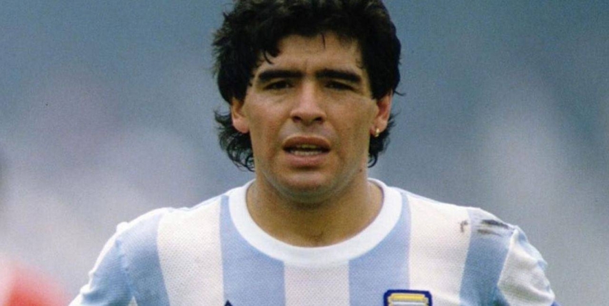 25 noiembrie – Diego Armando Maradona, geniul care a redefinit fotbalul mondial