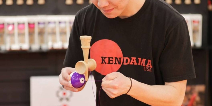 Kendama Show cu premii și surprize la Baia Mare