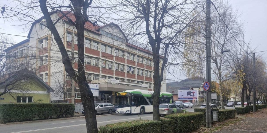 Stație provizorie URBIS pe strada Victoriei