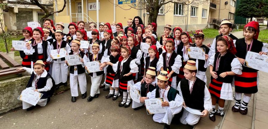 „Mugurii şi Mugurașii Maramureșului” au obținut Trofeul „Colibri Dance Festival”