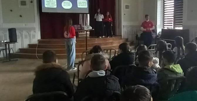 Discuții despre violență și implicațiile ei, la Colegiul Național „Dragoș Vodă” din Sighet