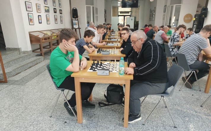 Șahiștii Marius Pop și Darius Laza de la Clubul de Șah „Tinerii Lei” Baia Mare au obținut rezultate frumoase la „Cupa Napocensis”