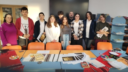 Cenaclul „Voci Eminesciene”: o nouă întâlnire pentru întâmpinarea Zilei Naționale a României